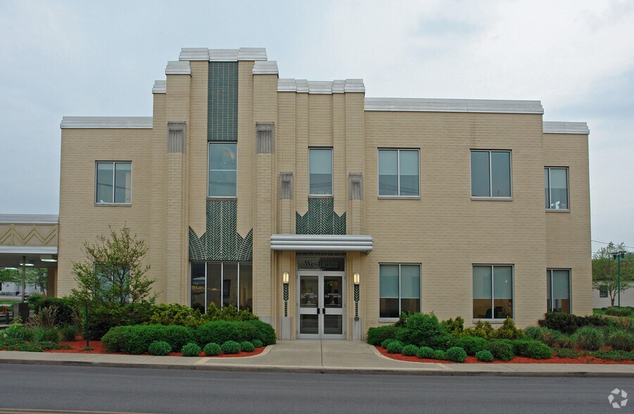 More Photos Of 300 Tennesee Ave, Charleston Medical For Sale