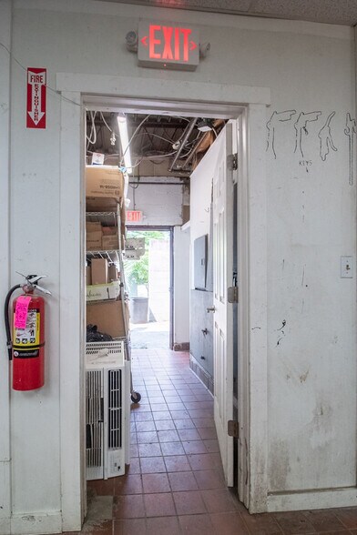 More Photos Of 127 S Main St, Ellenville Fast Food For Sale