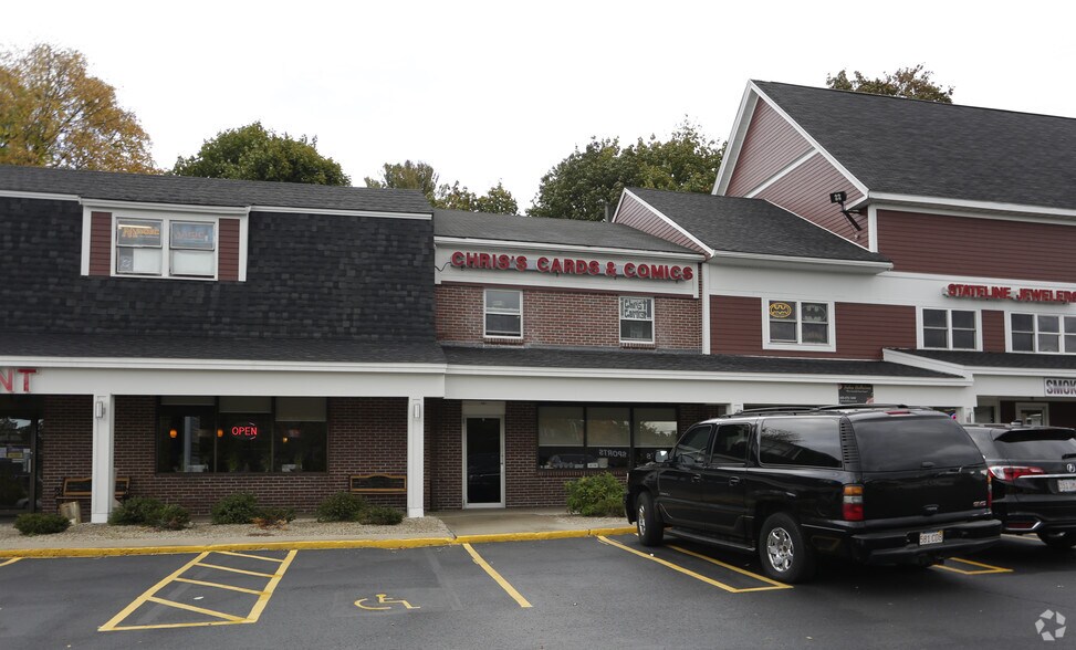 More Photos Of 341-351 S Broadway, Salem Unknown For Lease