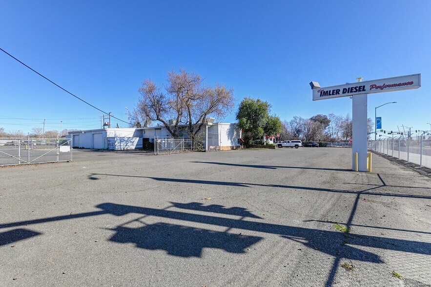 More Photos Of 1441 Richards Blvd, Sacramento Service For Lease