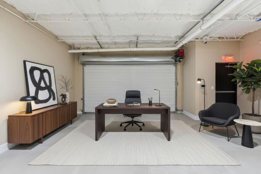 More Photos Of 45 Valencia Ave, Coral Gables Storefront Retail Office For Sale