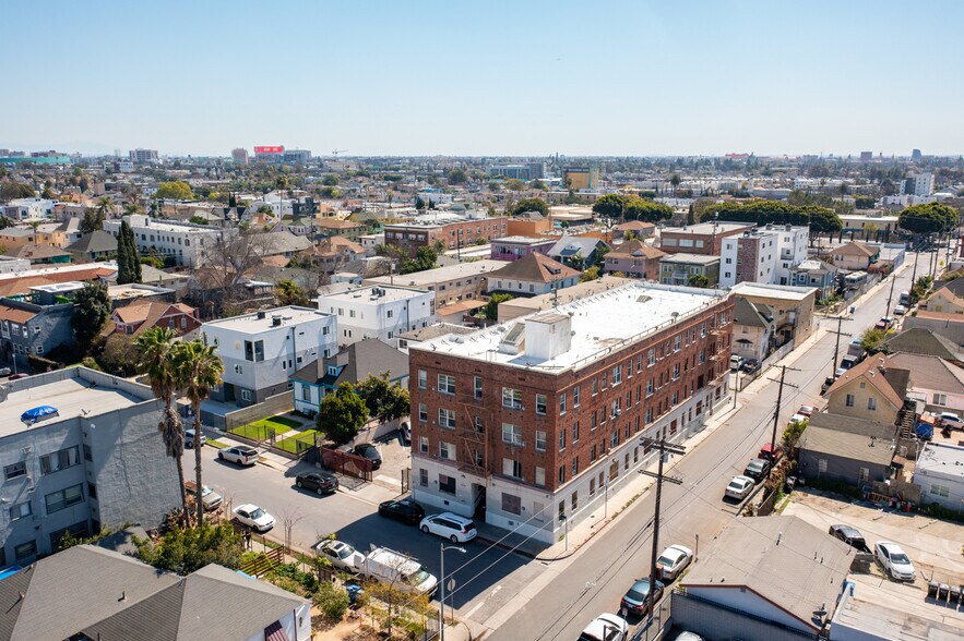 More Photos Of 2268 W 14th St, Los Angeles Apartments For Sale