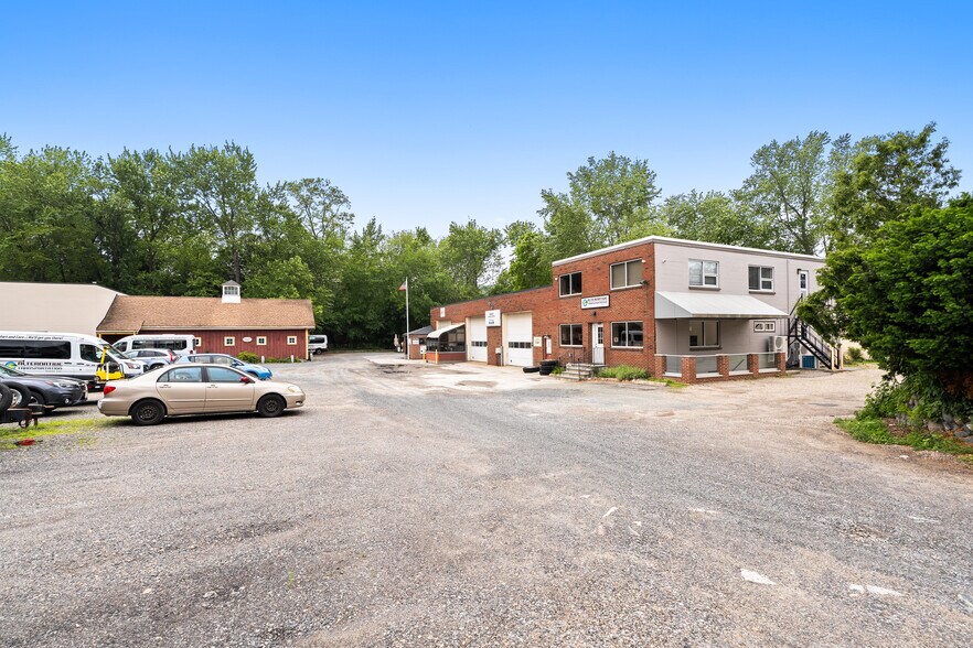 More Photos Of , Arlington Unknown For Sale