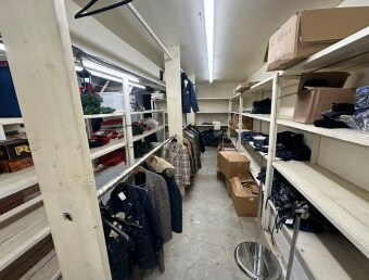 More Photos Of 152 Jericho Tpke, Mineola Storefront For Sale