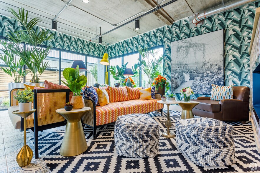 More Photos Of 750 Chene St, Detroit Apartments For Sale