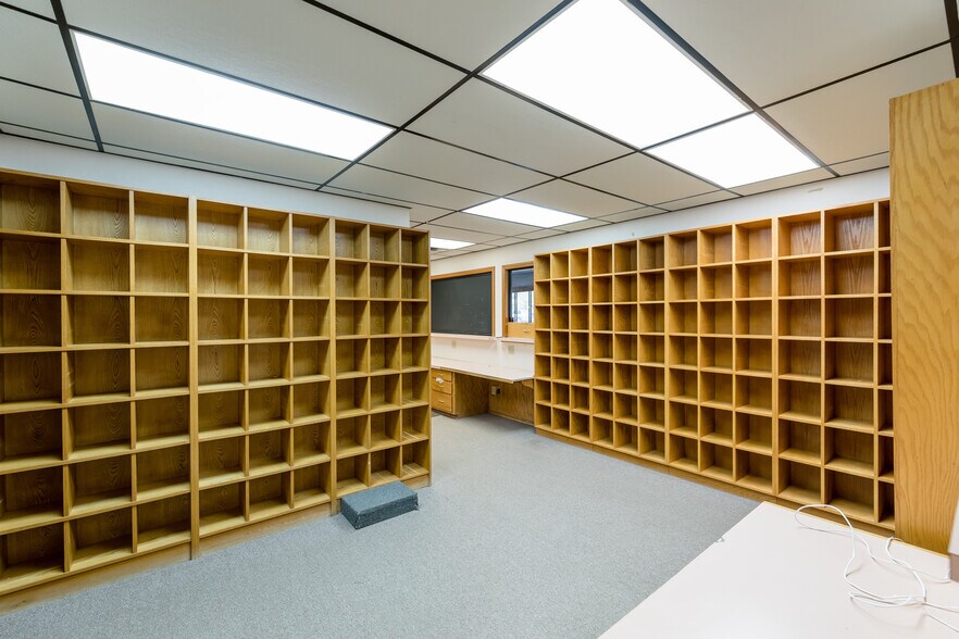 More Photos Of 1415 Watts St, Sayre Healthcare For Sale