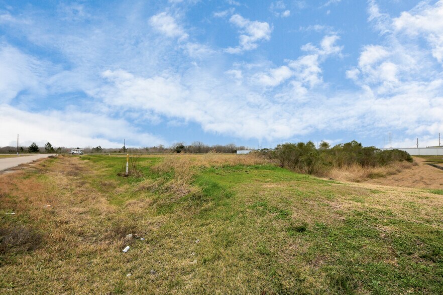 More Photos Of 16377 Highway 6, Manvel Land For Sale