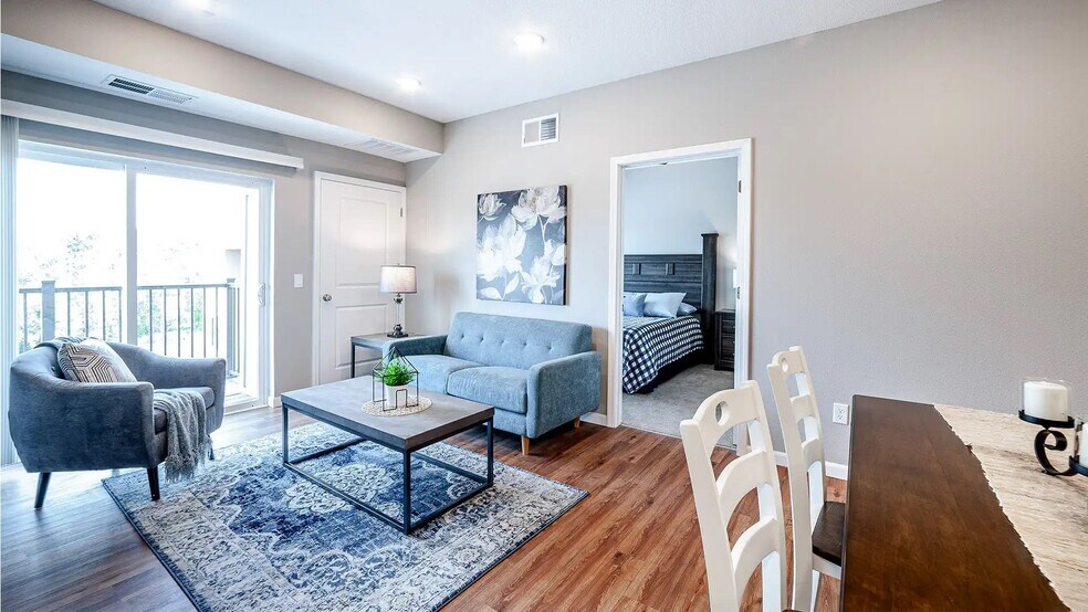 More Photos Of 1081 SW Fourth St, Forest Lake Apartments For Lease