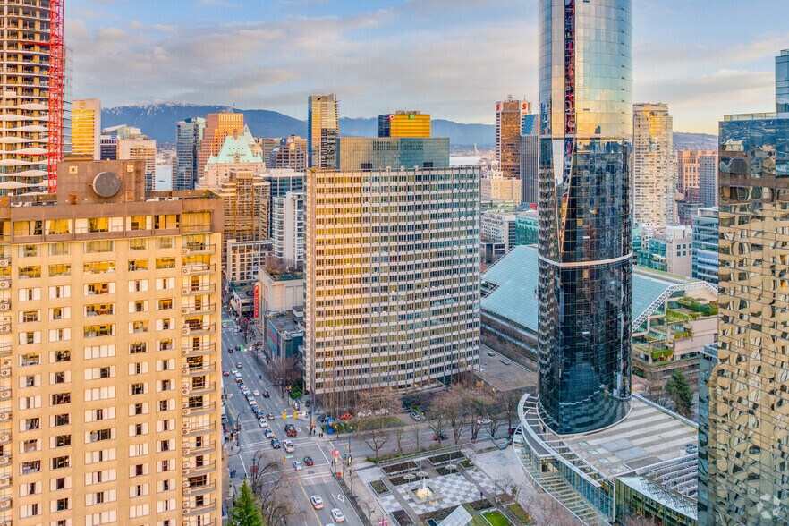More Photos Of 989 Nelson St, Vancouver Apartments For Sale