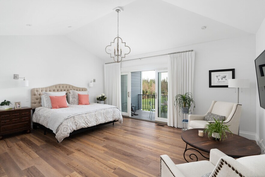 More Photos Of 9175 Gilmour, Mission Specialty For Sale