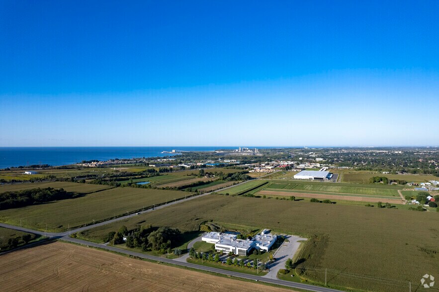 More Photos Of 1100 Bennett Rd, Bowmanville Office For Lease