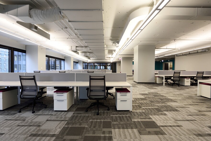 More Photos Of 205 N Michigan Ave, Chicago Office For Lease