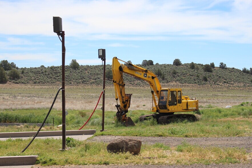 More Photos Of 24221 US-97 Hwy, Klamath Falls Contractor Storage Yard For Sale