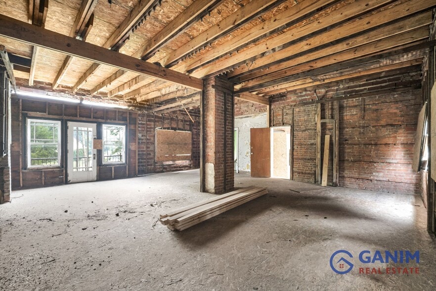 More Photos Of 13515 Saint Clair Ave, Cleveland Apartments For Sale