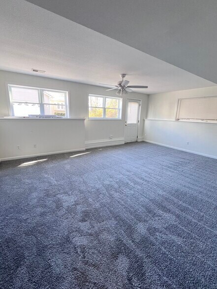 More Photos Of 3005-3033 S Shrank Cir, Independence Apartments For Sale