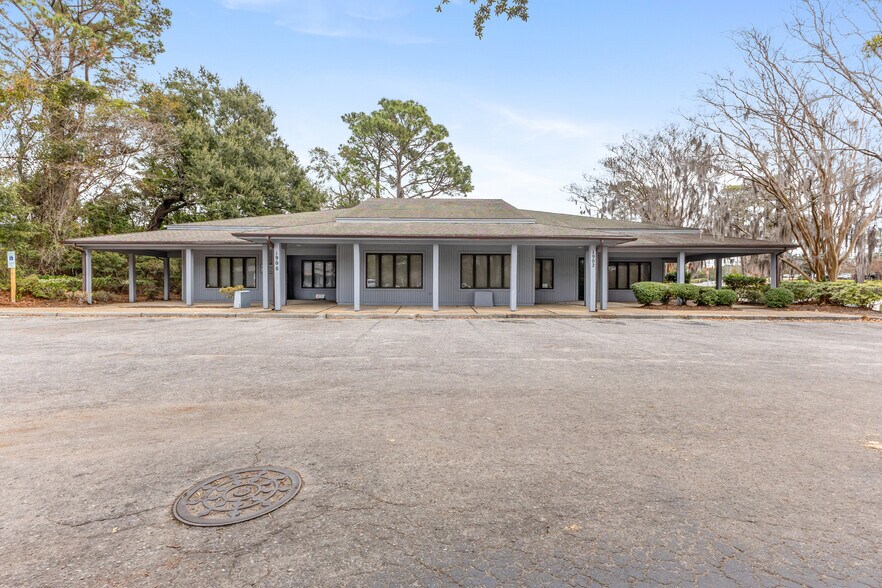 More Photos Of 1902-1906 Meeting Ct, Wilmington Medical For Sale