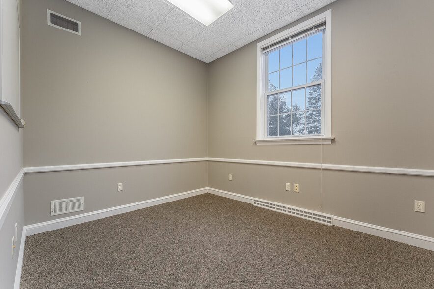 More Photos Of 16 Harrison St, Clinton Township Office Residential For Sale