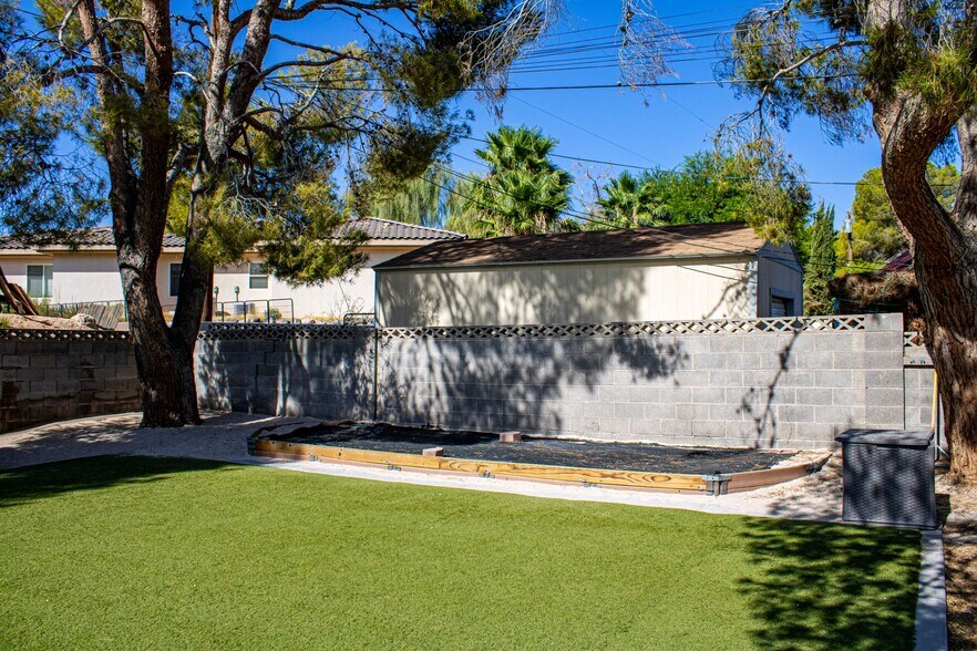 More Photos Of 3551 E Sunset Rd, Las Vegas Daycare Center For Sale