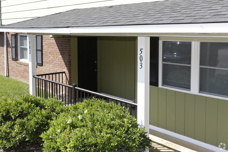 More Photos Of 30 Allen Ave, Asheville Apartments For Sale
