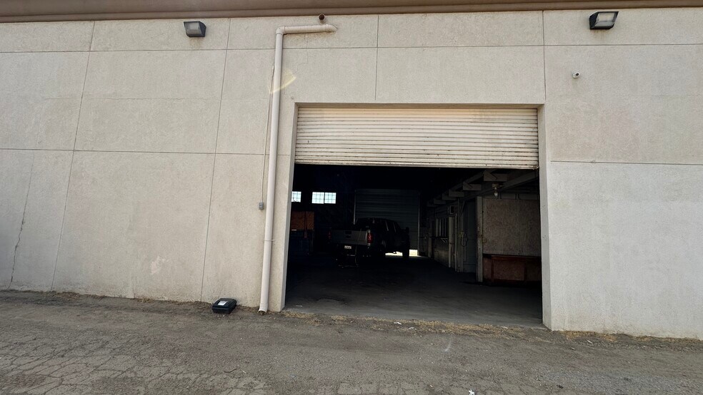 More Photos Of 801-803 Bear Mountain Blvd, Arvin Unknown For Lease