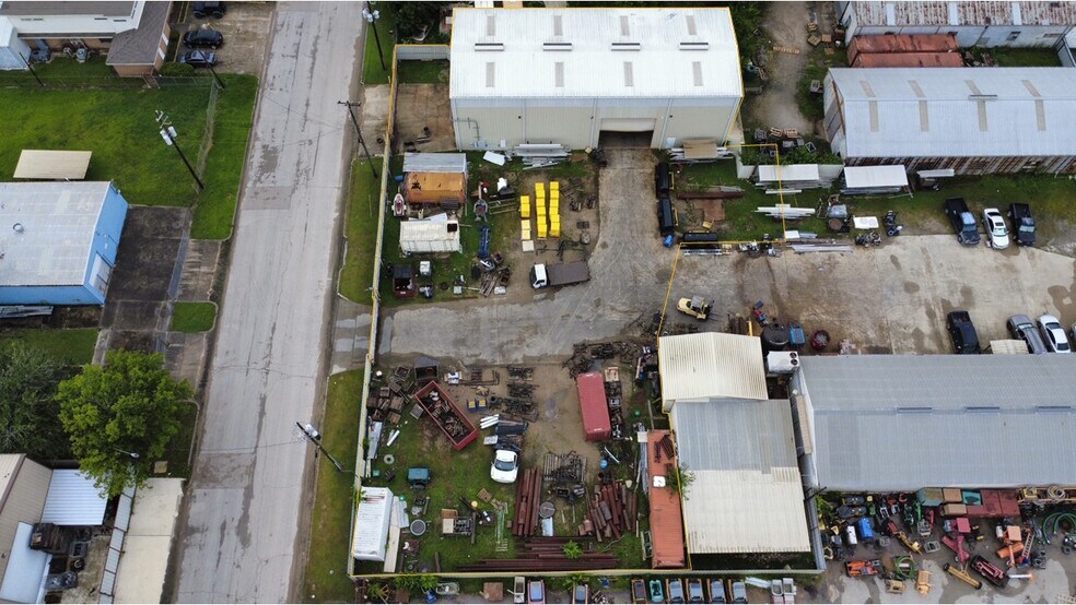 More Photos Of 6438 Long Dr, Houston Industrial For Sale