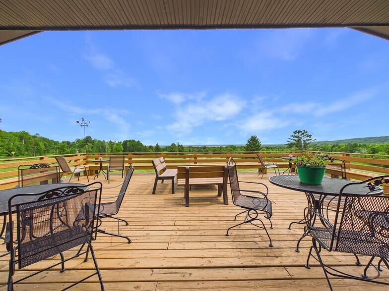 More Photos Of 950 County Highway C, Washburn Golf Course Driving Range For Sale