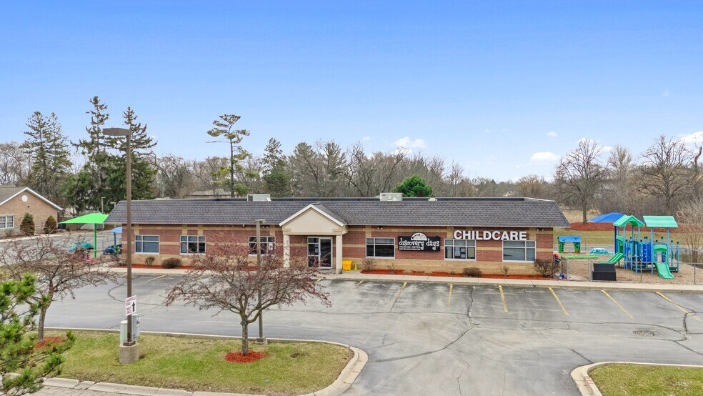 Primary Photo Of S80W18906 Janesville Rd - Muskego, WI 53150, Muskego Daycare Center For Sale