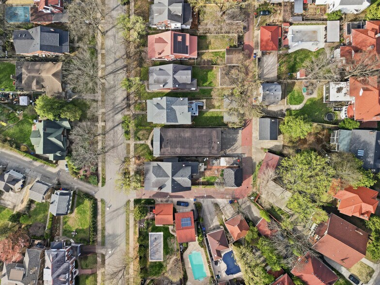 More Photos Of 2189 Baringer Ave, Louisville Apartments For Sale