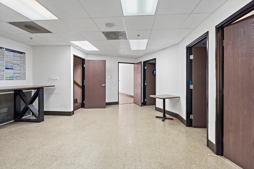 More Photos Of 1461 S Balboa Ave, Ontario Warehouse For Lease