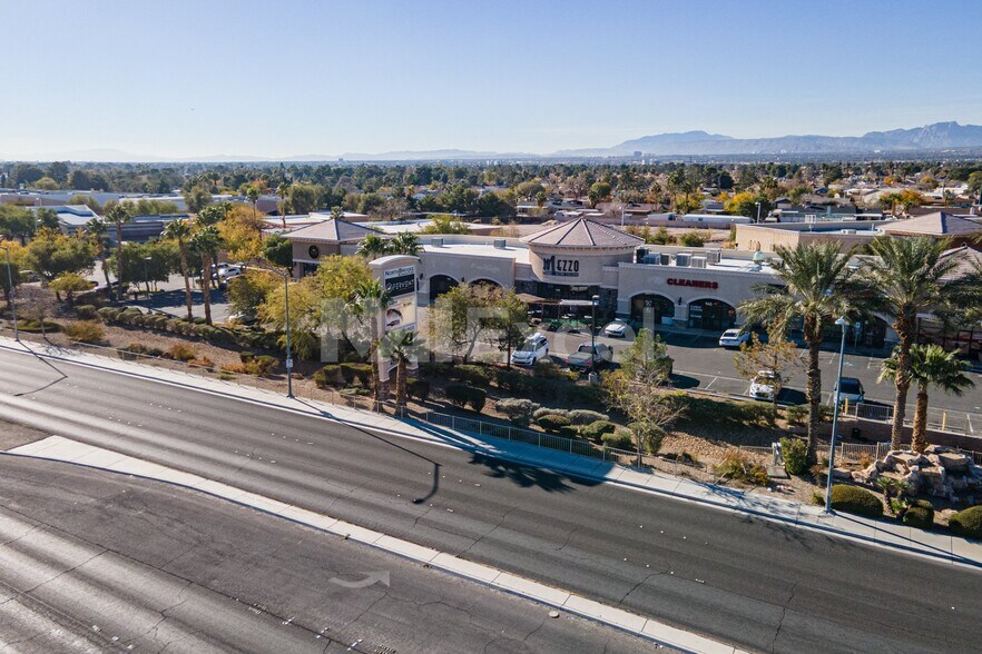 More Photos Of 4275 N Rancho Dr, Las Vegas General Retail For Lease