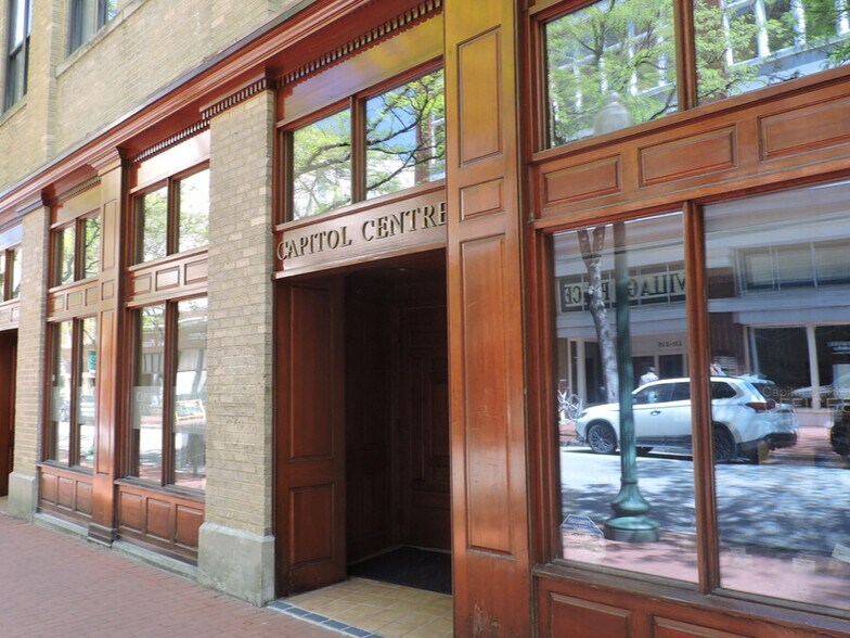 More Photos Of 232 Capitol St, Charleston Unknown For Lease