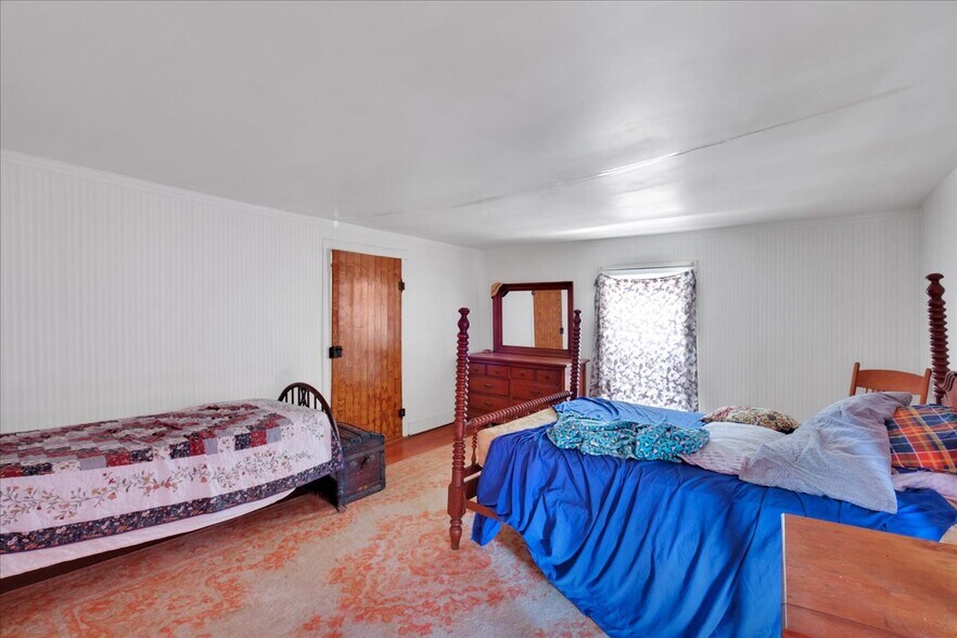 More Photos Of 9512 National Turnpike, Fairdale Land For Sale