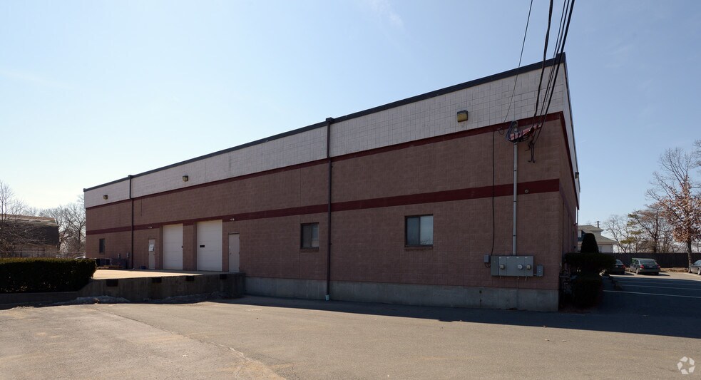 More Photos Of 114 Minnesota Ave, Warwick Light Manufacturing For Lease