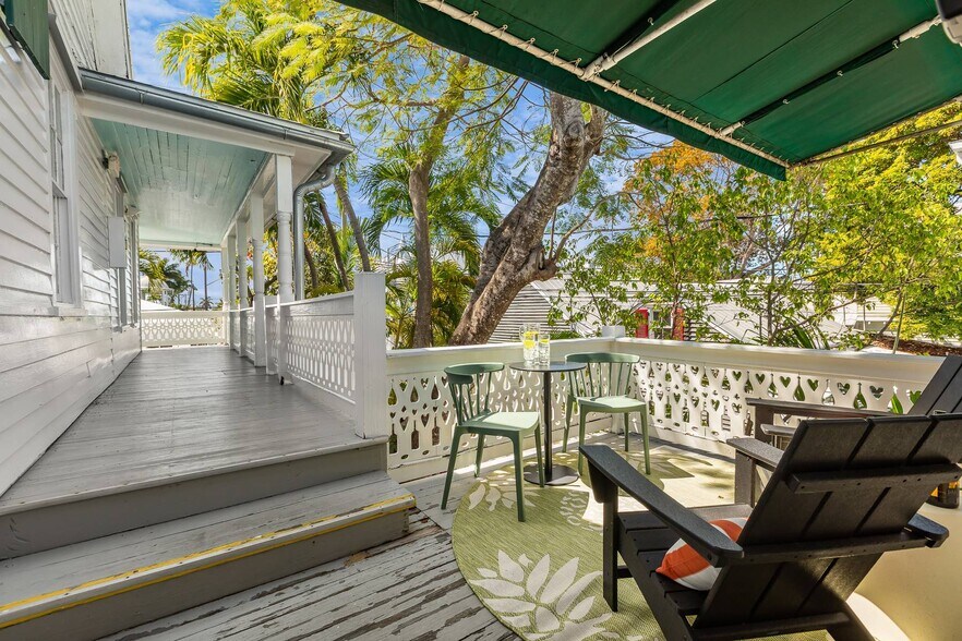 More Photos Of 1117 Duval St, Key West Hospitality For Sale