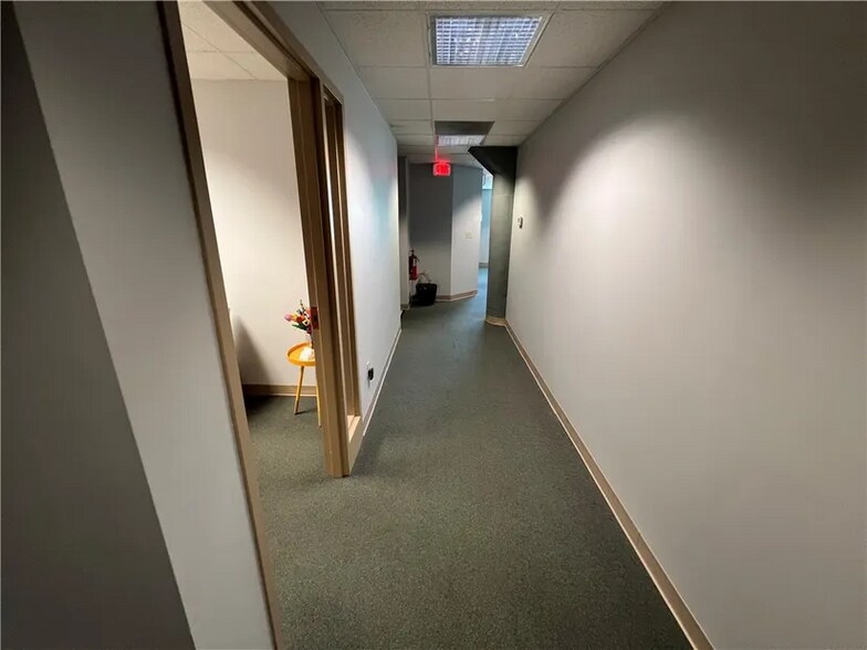 More Photos Of 28 W North St, Danville Office For Sale