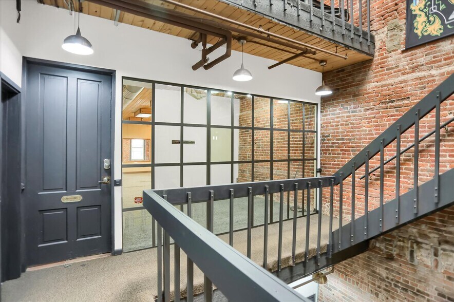 More Photos Of 1620 Market St, Denver Office For Lease