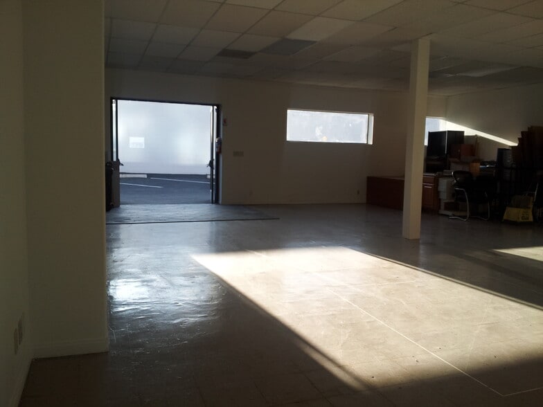 More Photos Of 8549 Wilshire Blvd, Beverly Hills Loft Creative Space For Lease