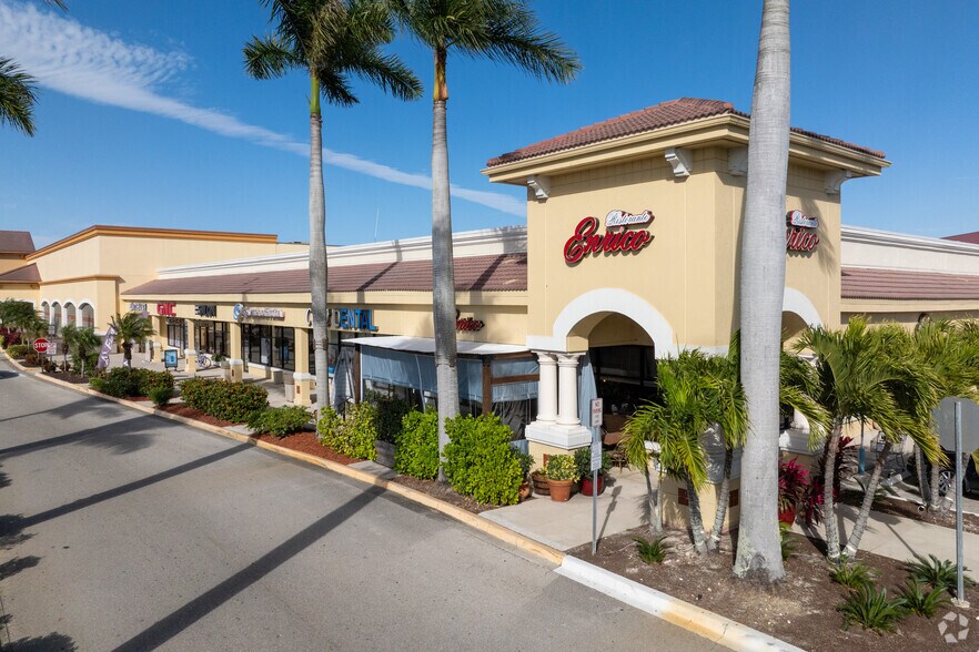More Photos Of 26831-26841 S Tamiami Trl, Bonita Springs General Retail For Lease