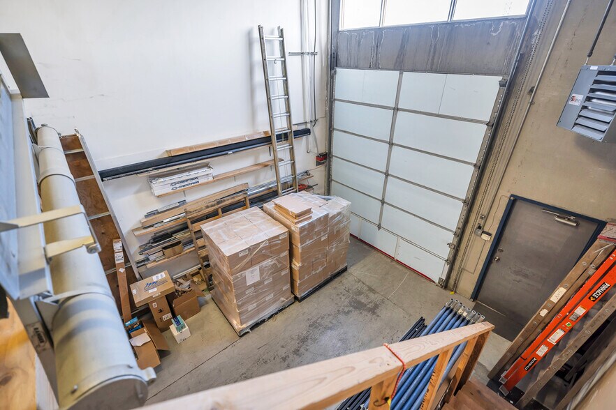 More Photos Of 12448 82nd Ave, Surrey Light Manufacturing For Sale