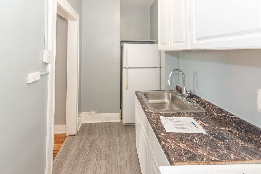 More Photos Of 3210-3212 Walbrook Ave, Baltimore Apartments For Sale