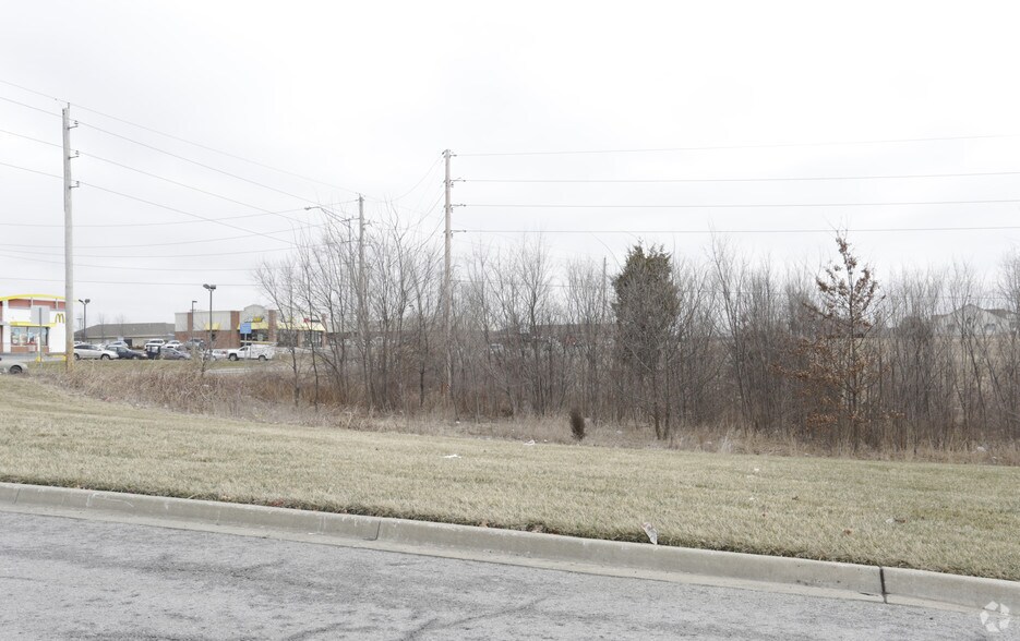 More Photos Of 58 Hwy @ Foxridge Drive, Raymore Land For Sale