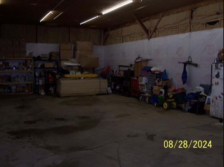 More Photos Of 121 Braddock Rd, Markleysburg Warehouse For Sale