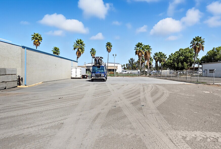 More Photos Of 240 Airpark Rd, Atwater Warehouse For Lease