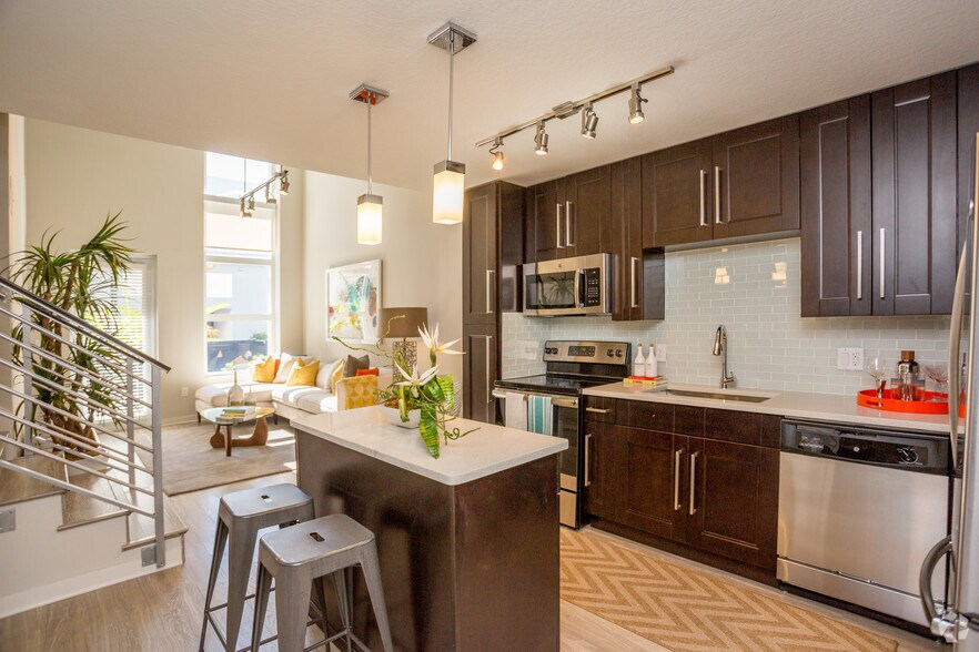 More Photos Of 190 SE 5th Ave, Delray Beach Apartments For Lease