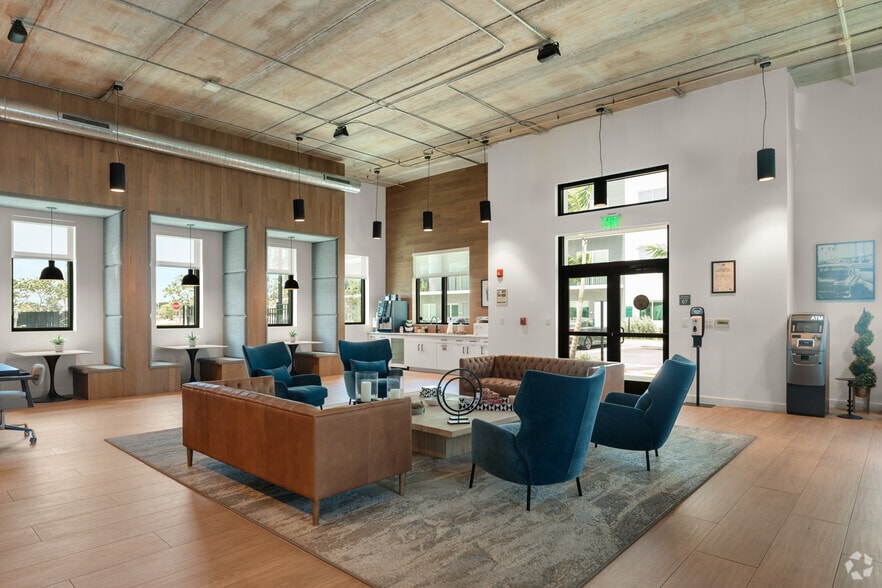 More Photos Of 1601 N Dixie Hwy, Lake Worth Apartments For Lease