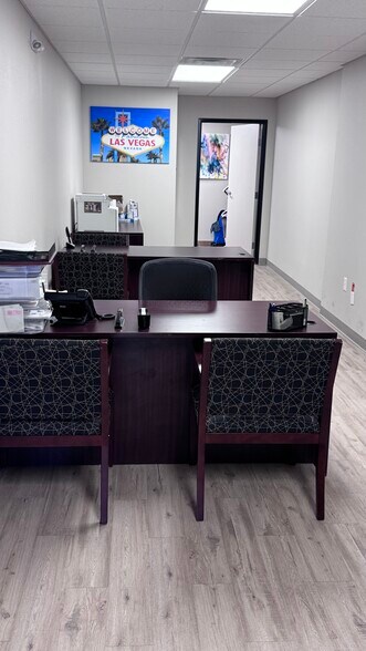 More Photos Of 6015 S Rainbow Blvd, Las Vegas Coworking Space