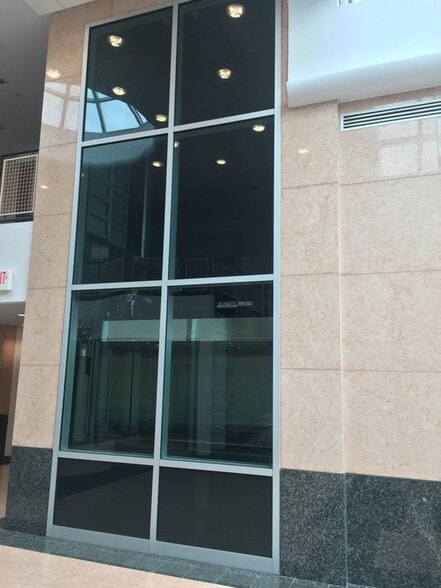 More Photos Of 195 Route 9 S, Manalapan Township Office For Lease