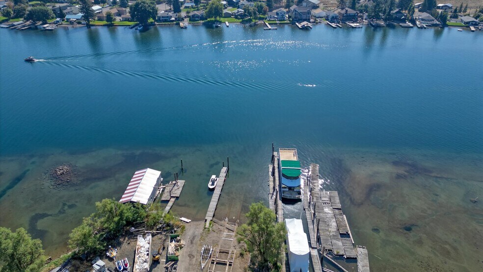 More Photos Of 5729 E Marine Dr, Post Falls Marina For Sale