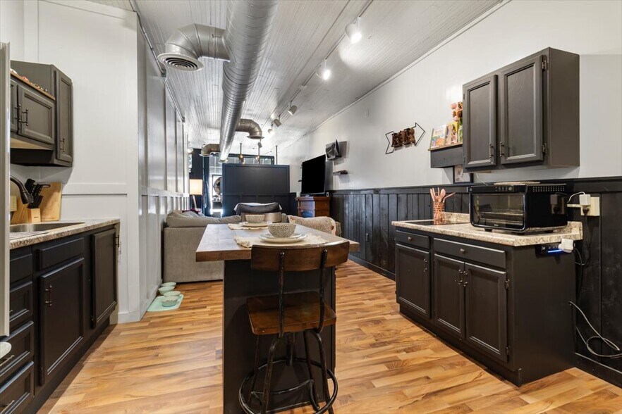 More Photos Of 116 W Jessie St, Rushford Storefront Retail Residential For Sale