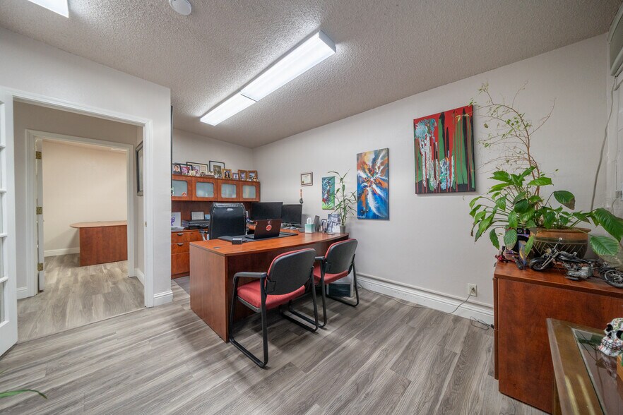 More Photos Of 2405 Hilltop Dr, Redding Medical For Sale